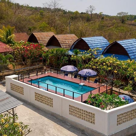Tanah Penida Bungalows Ped エクステリア 写真