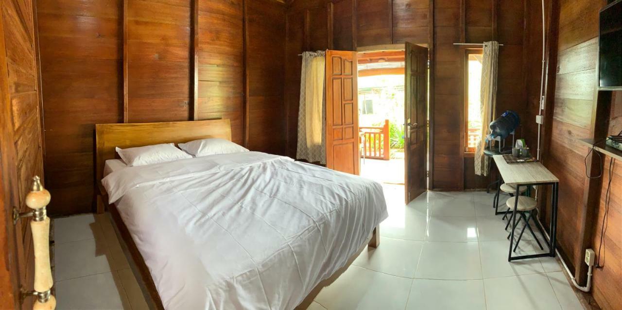 Tanah Penida Bungalows Ped エクステリア 写真