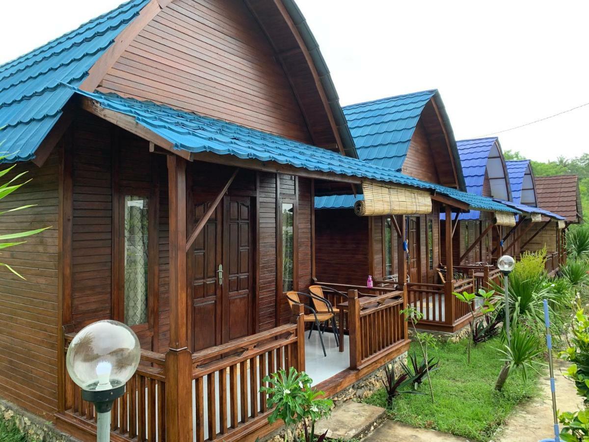 Tanah Penida Bungalows Ped エクステリア 写真